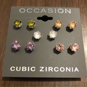 Ocassion Cubic Zirconia 5 Pairs Silver Tone Stud earrings Multi Color B43